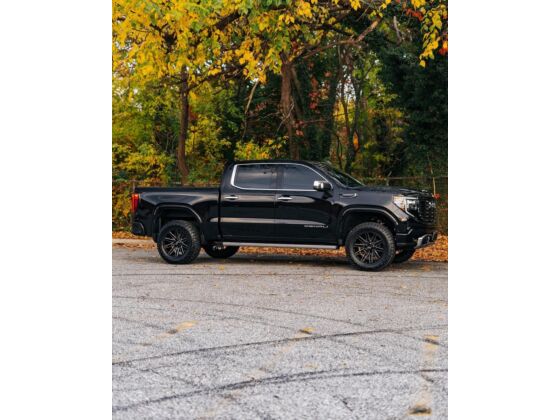 Cognito 3-Inch Elite Ball Joint Leveling Kit with Fox 2.5 Elite Performance Series Shocks for 19-25 Silverado/Sierra 1500 2WD/4WD
