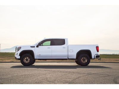 Cognito 1-Inch Elite Leveling Kit With Elka 2.5 Shocks for 19-25 Silverado Trail Boss & ZR2/Sierra AT4 & AT4X 1500 4WD