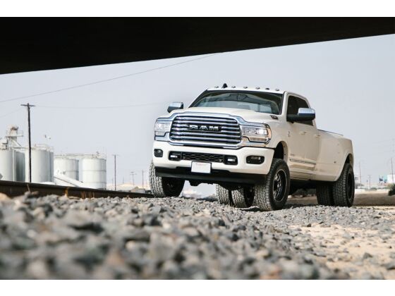 Cognito 3-Inch Performance Leveling Kit With Fox PS 2.0 IFP Shocks For 13-25 RAM 3500 4WD