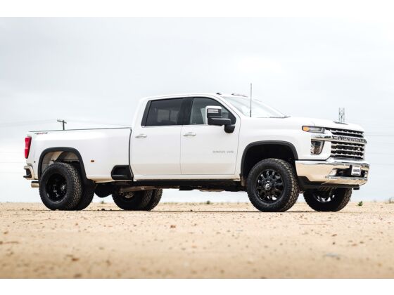 Cognito 3-Inch Standard Leveling Kit for 20-25 Silverado/Sierra 2500/3500 2WD/4WD