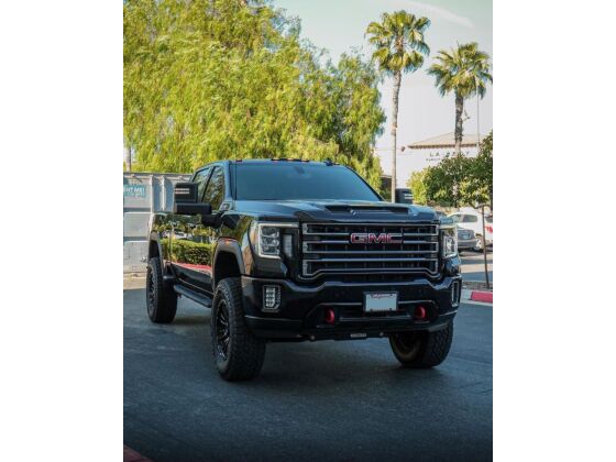 Cognito 4-Inch Elite Lift Kit with King 2.5 Reservoir Shocks for 20-25 Silverado/Sierra 2500/3500 2WD/4WD