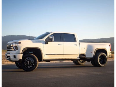 Cognito 3-Inch Elite Leveling Kit with King 2.5 Reservoir Shocks for 20-25 Silverado/Sierra 2500/3500 2WD/4WD
